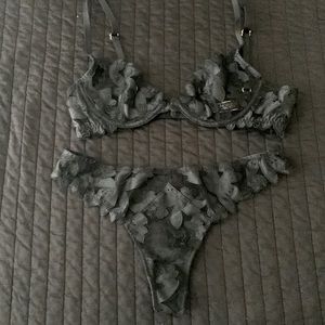 Black Floral Lace Lingerie Set Victoria’s Secret